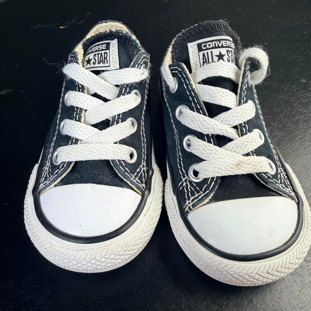 5c Converse Bundle - Picture 8 of 8